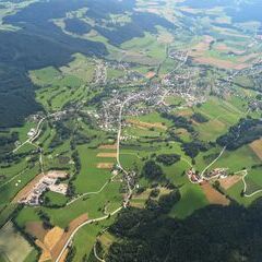 Flugwegposition um 14:20:13: Aufgenommen in der Nähe von St. Oswald bei Freistadt, Österreich in 1810 Meter